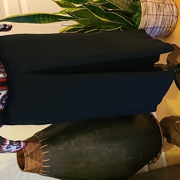 ALFANI Black Wide Leg Open Pleat CROPPED PANTS/ CULOTTES sz 12 - Picture 2 of 6